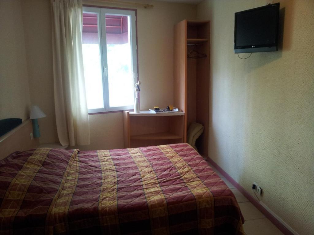 Hotel Royal Colombes Aulnay-sous-Bois Extérieur photo